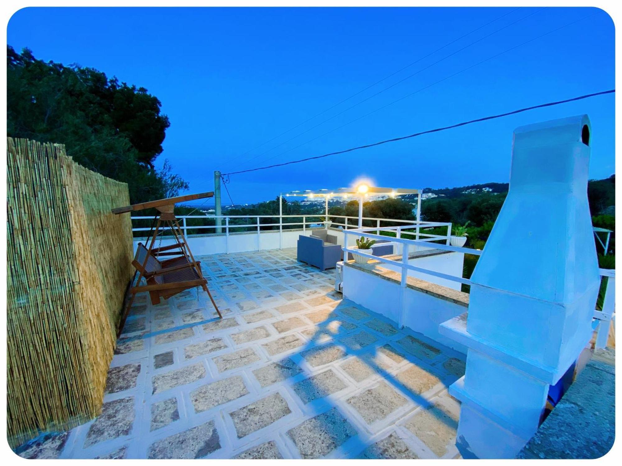 オストゥーニ Casale Vista Aduaヴィラ エクステリア 写真